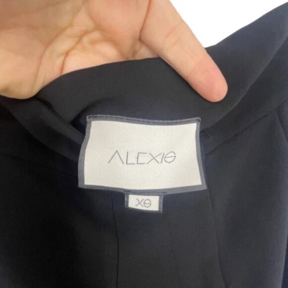 Alexis Lofton Black Pants XS High-Rise Straight-Leg NWOT - Picture 3 of 6